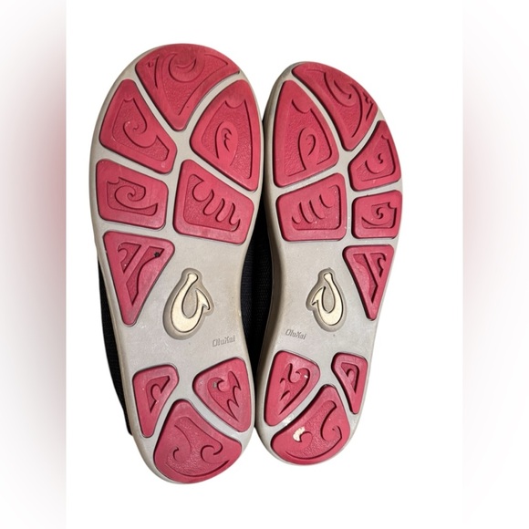 OluKai NOHEA Mesh Slip On (MEN)- Carbon/Deep Red - Size 9 - Picture 6 of 10